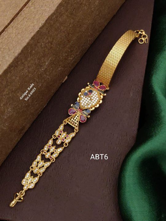 Women-Bracelet