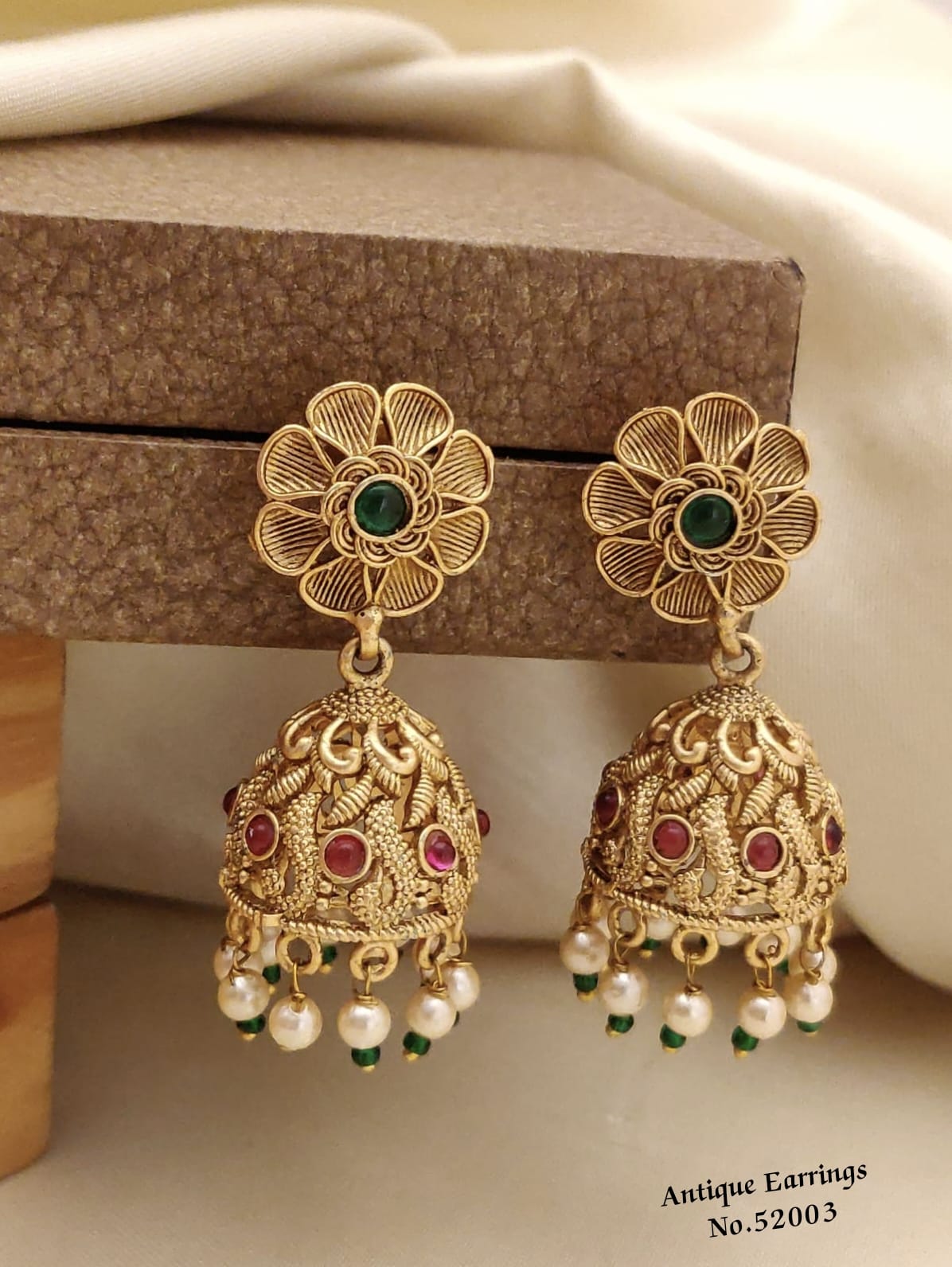 Women-Earrings