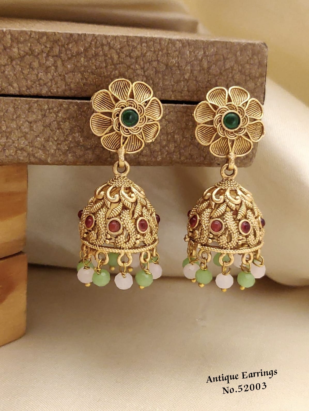 Women-Earrings