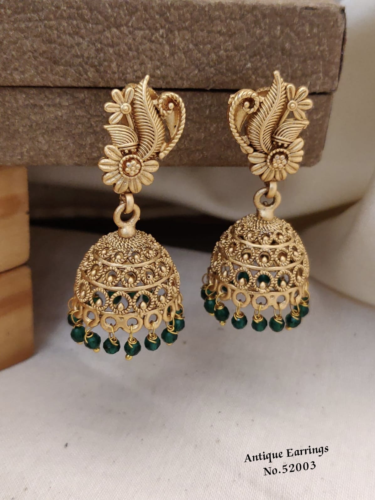 Women-Earrings
