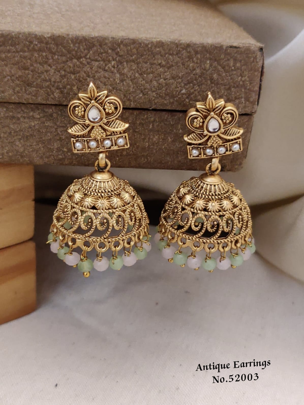 Women-Earrings
