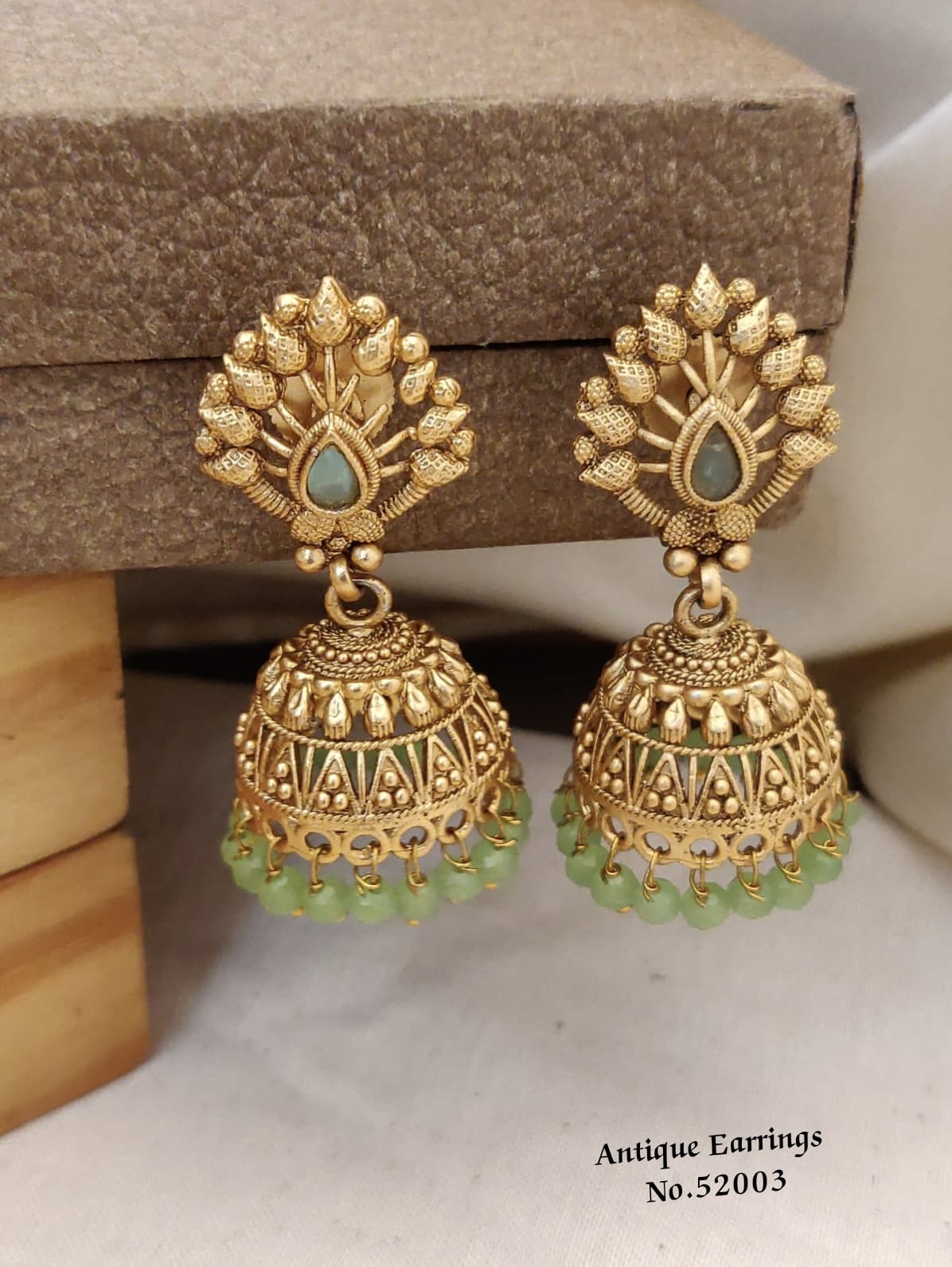 Women-Earrings