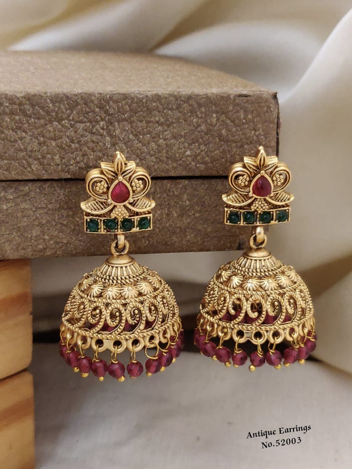 Women-Earrings