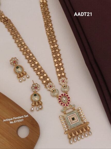 AADT21 Bridal Splendor: Long Antique Jewellery Set with Earrings